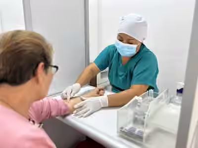 LABORATORIO CLINICO CMQ TULUA - Toma de Hematología - Coproanálisis - Uroanálisis - Parasitología - Microbiología