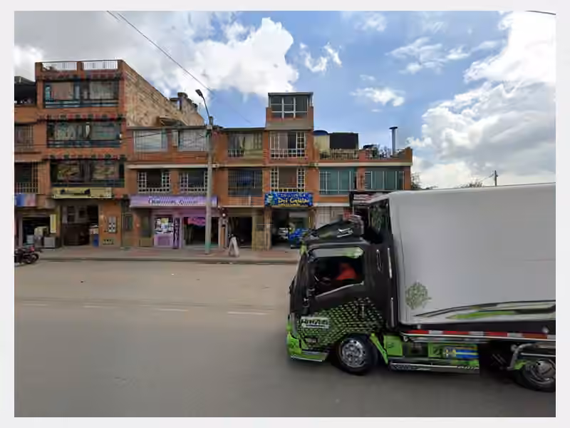 LA CLINICA Del Celular